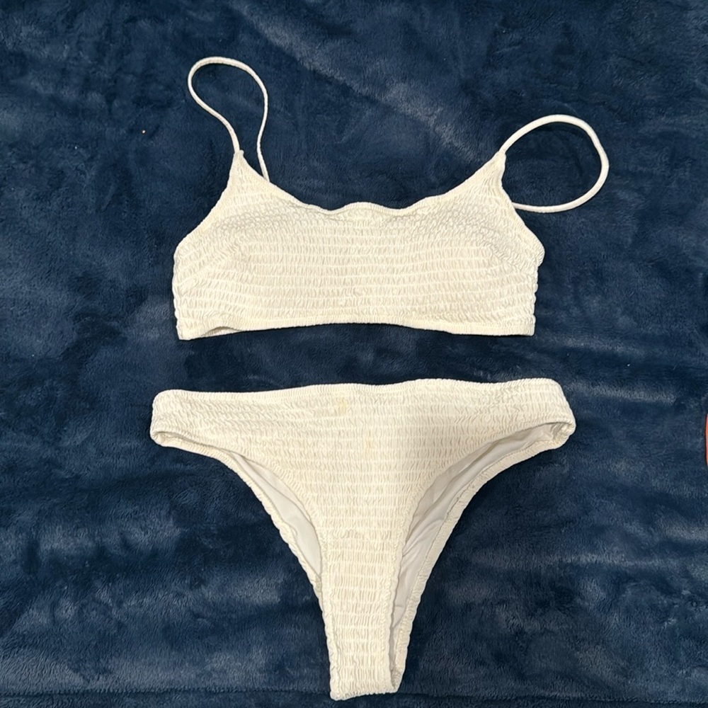 White ribbed two piece swimsuit
